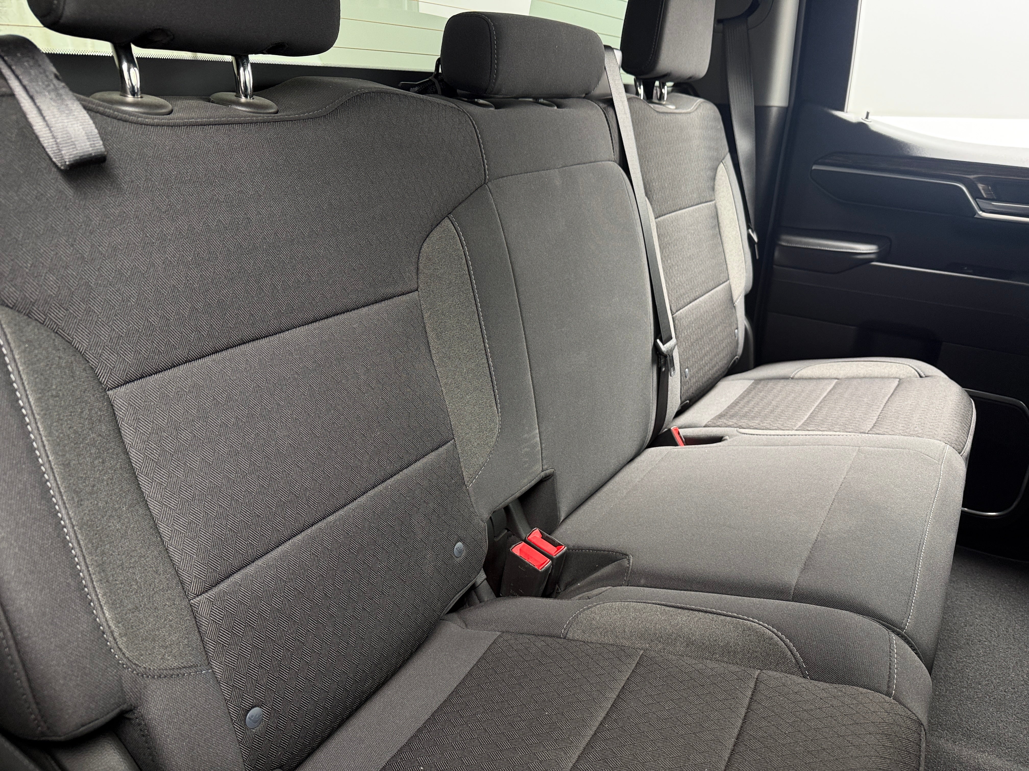 gmc sierra 1500 2025 1GTRUJEK0SZ245942 image